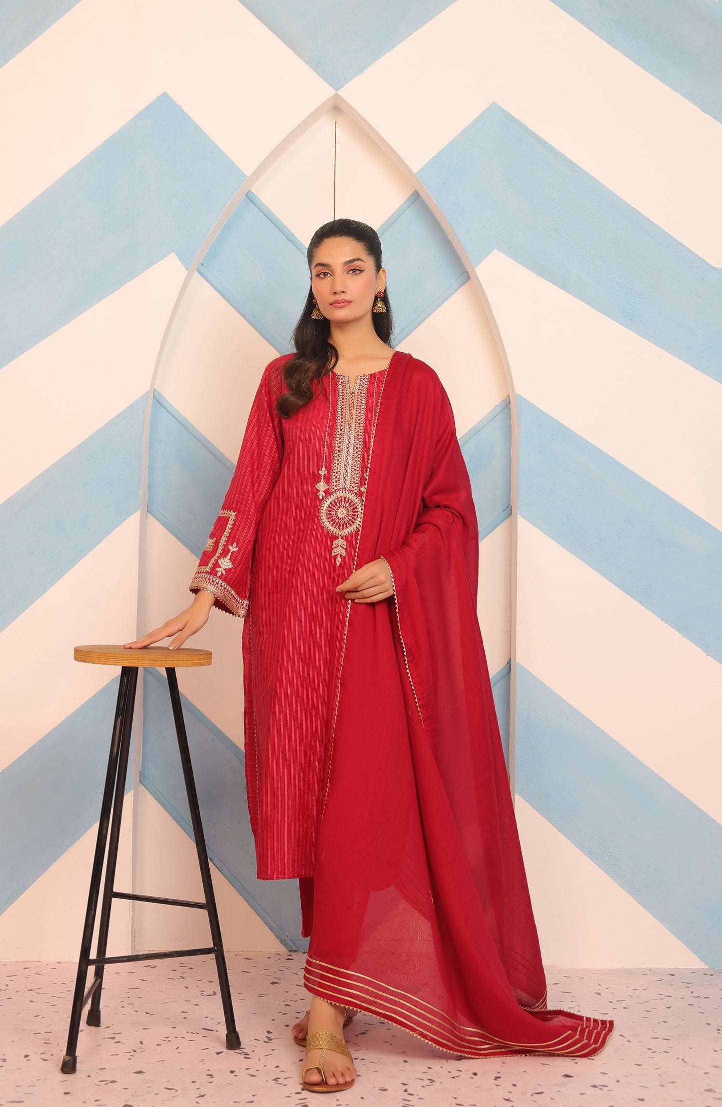 Orient - Stitched 3 Piece Embroidered Jacquard Shirt , Cambric Pant and Dobby Net Dupatta