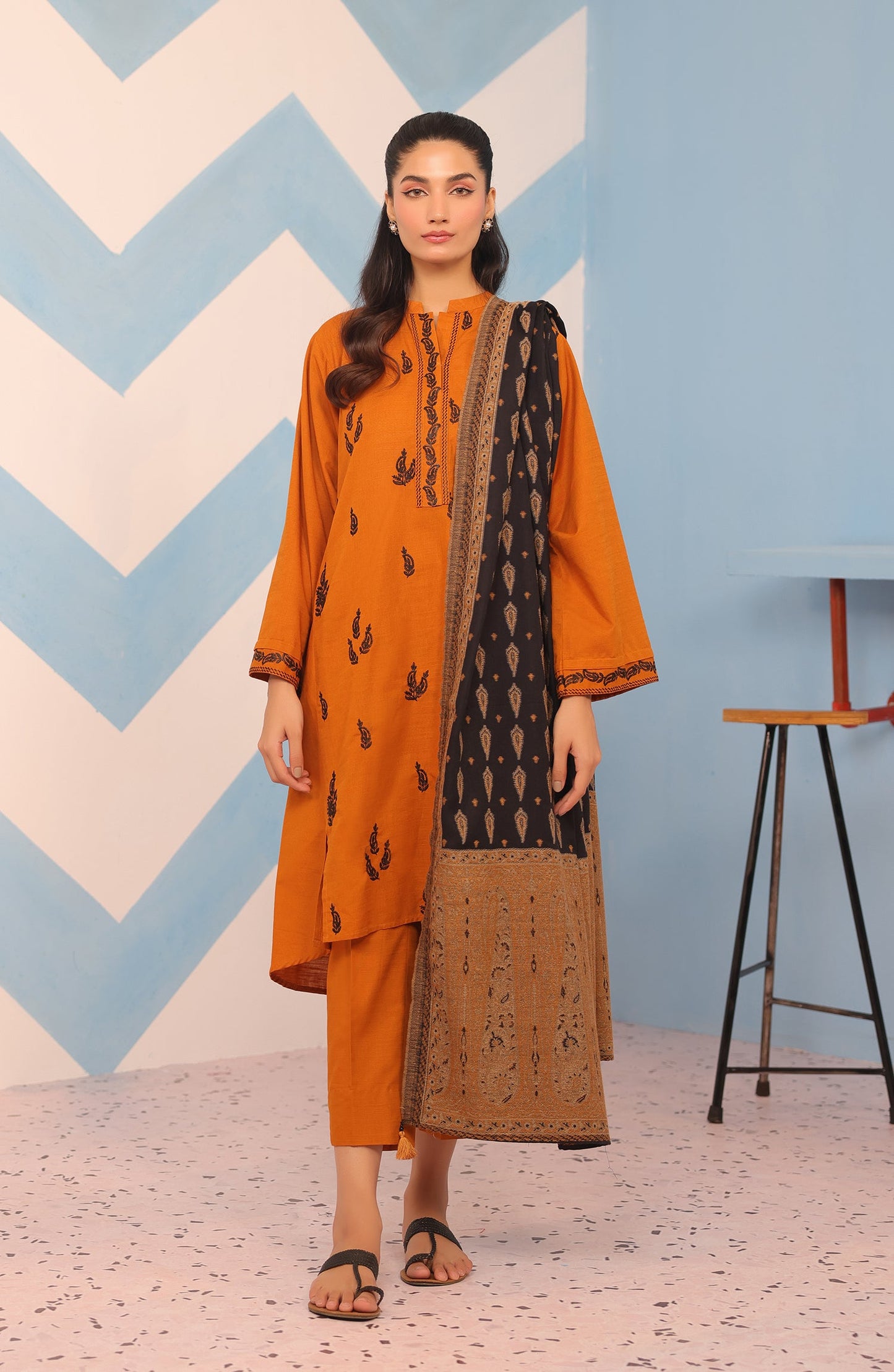 Orient - Stitched 3 Piece Embroidered Khaddar Shirt , Khaddar Pant and JACQUARD Dupatta