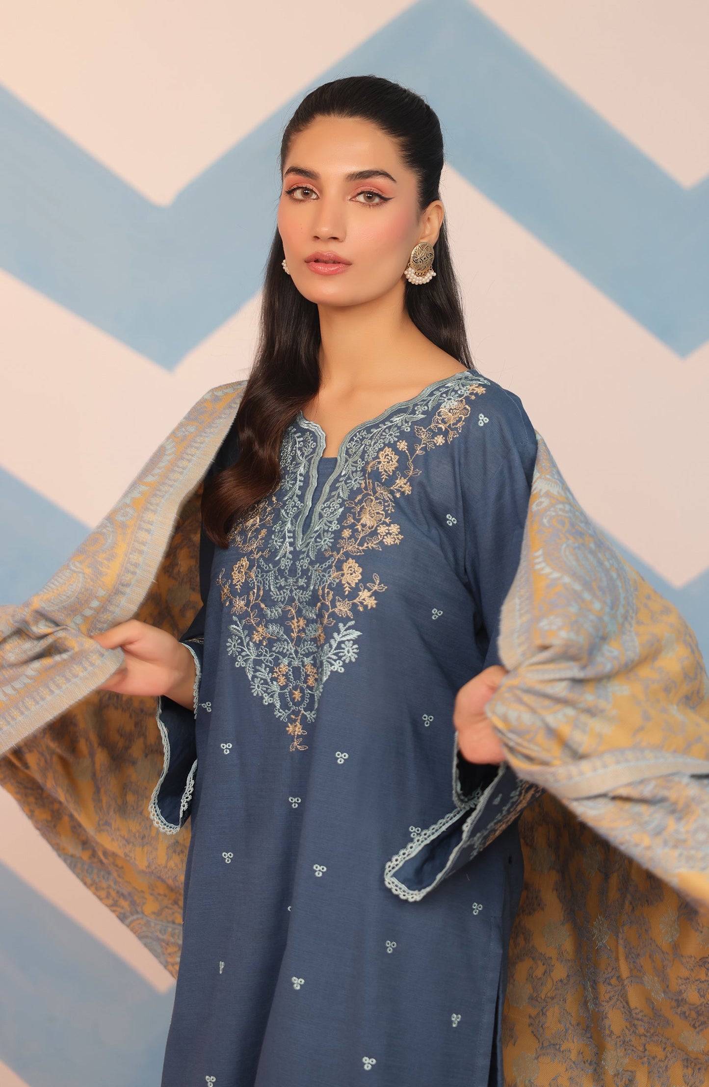 Orient - Stitched 3 Piece Embroidered Khaddar Shirt , Khaddar Pant and JACQUARD Dupatta