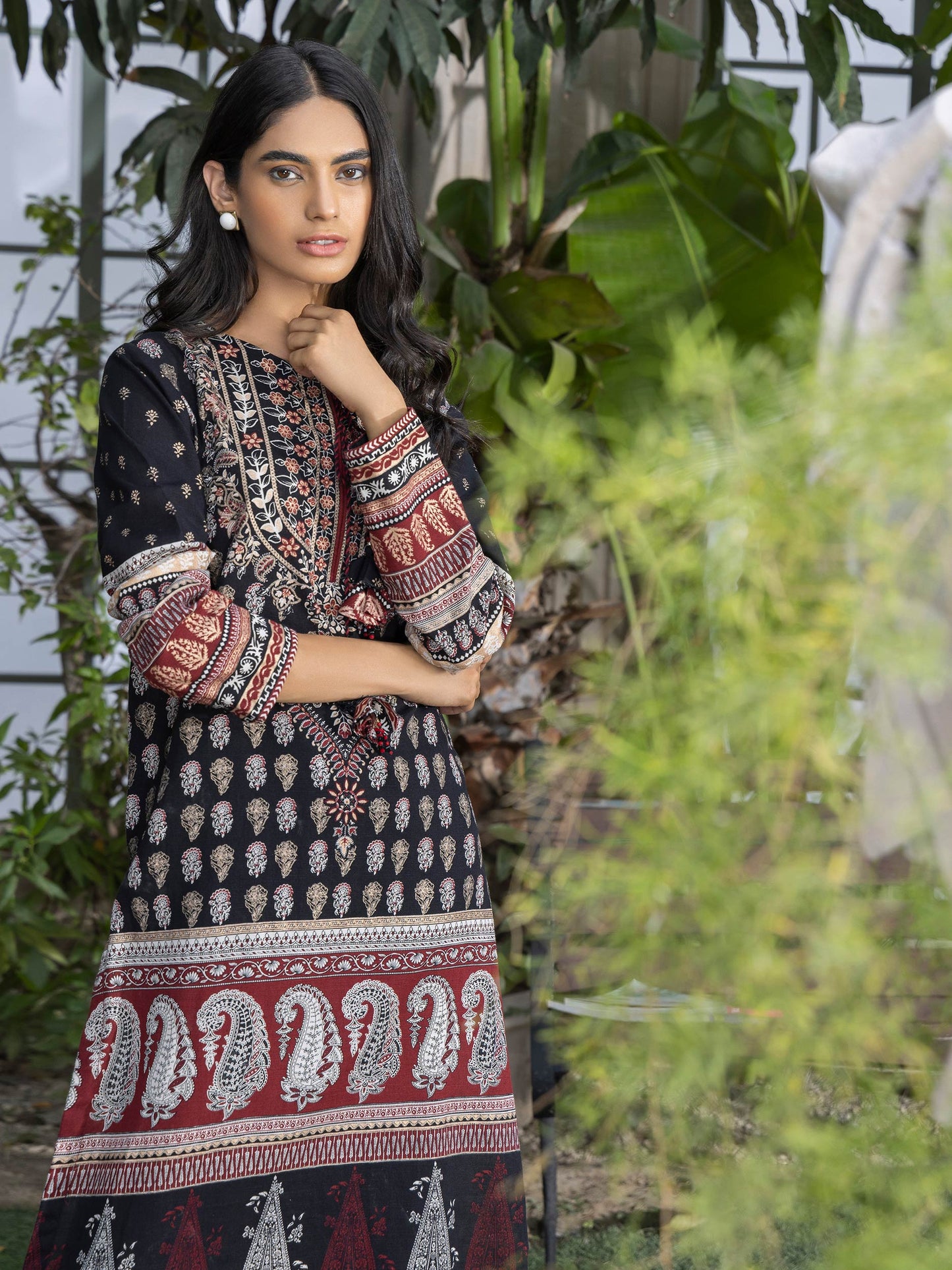 Limelight - 2 Piece Khaddar Suit-Embroidered (Pret)