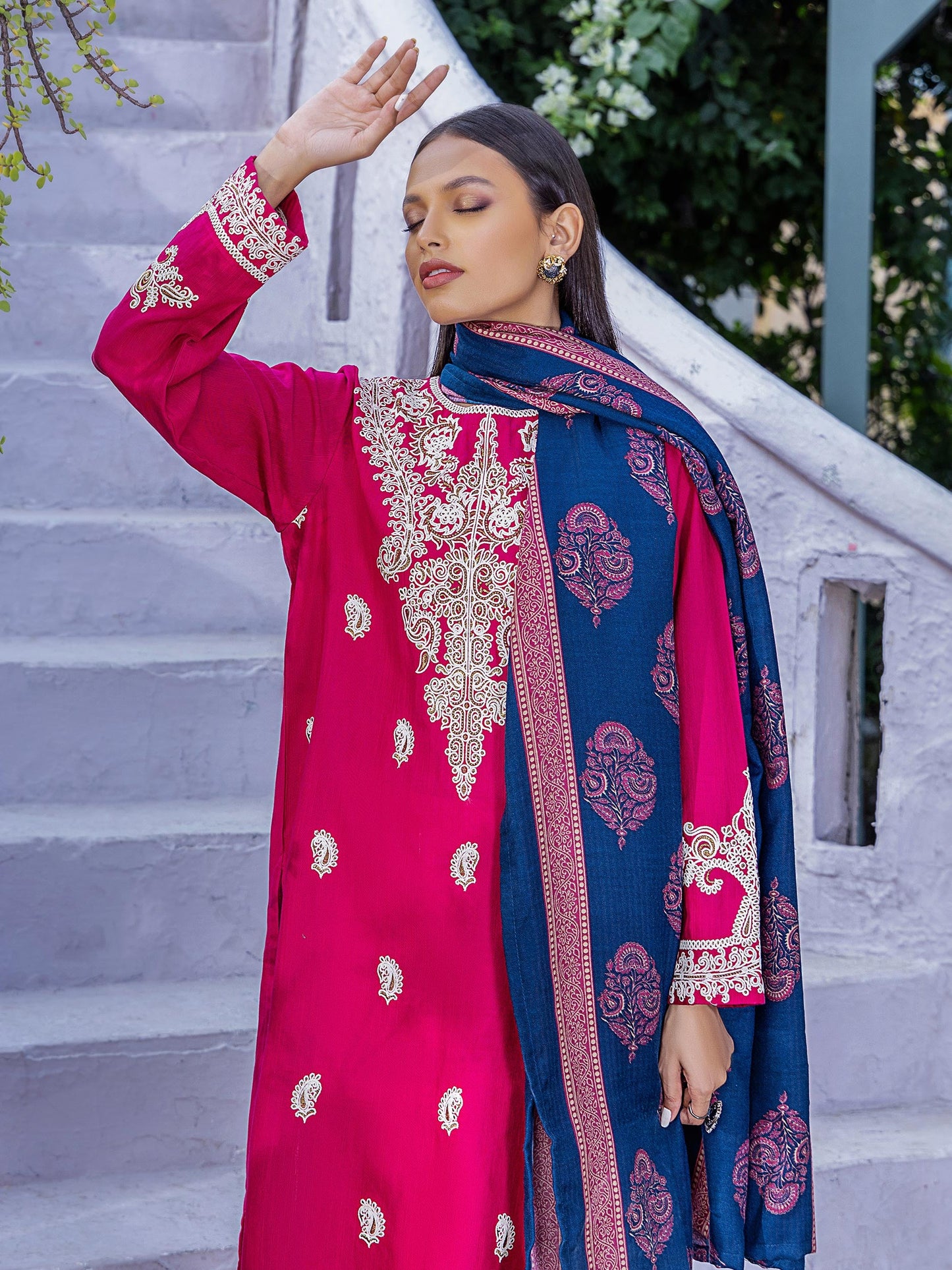 Limelight - 2 Piece Khaddar Suit-Embroidered (Pret)