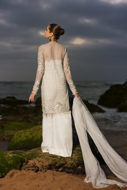 Ayesha Shoaib Malik - Luna