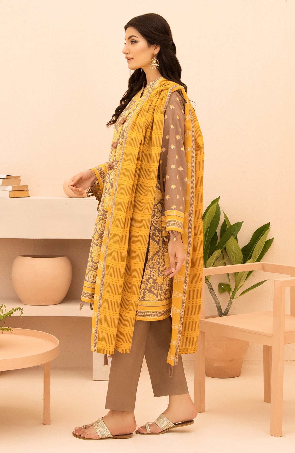 Orient - Unstitched 3 Piece Printed  Lawn Shirt , Dyed Textured Pant and Lawn Dupatta