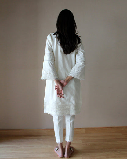 Ayesha Naveed - Pearl Set