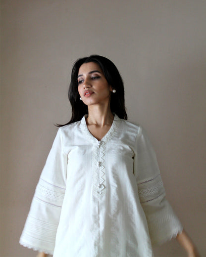 Ayesha Naveed - Pearl Set