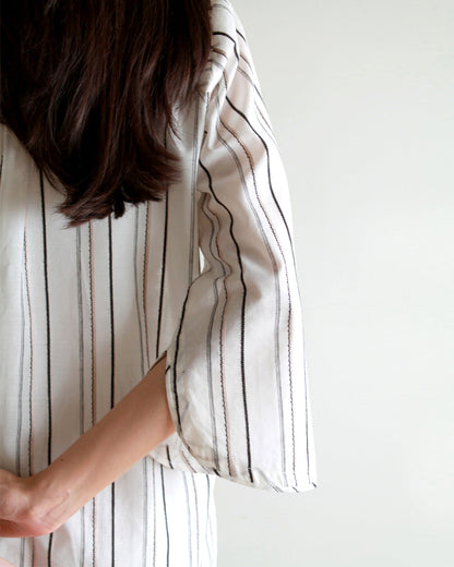 Ayesha Naveed - Maya