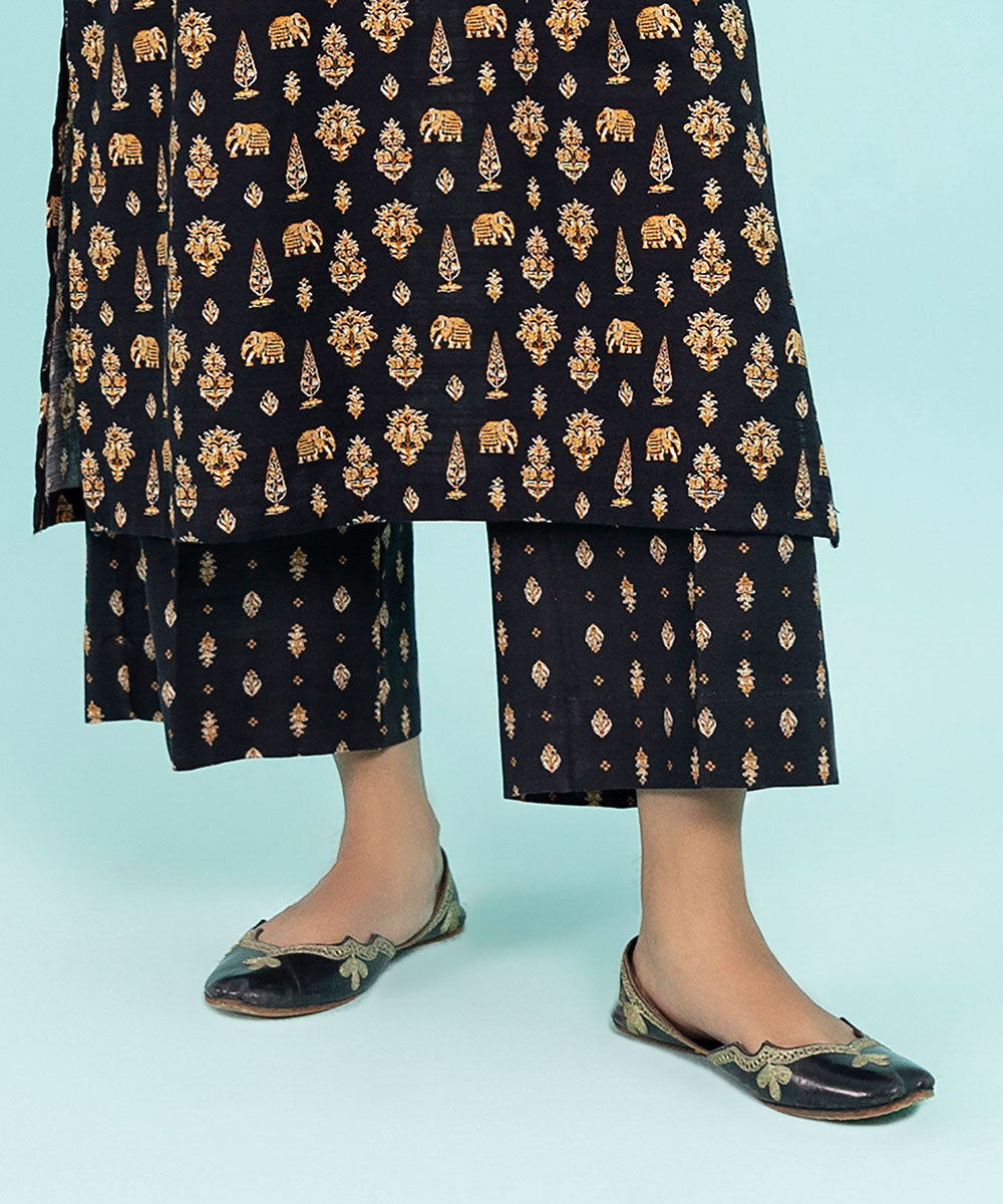 Sapphire - 2 Piece - Printed Khaddar Suit