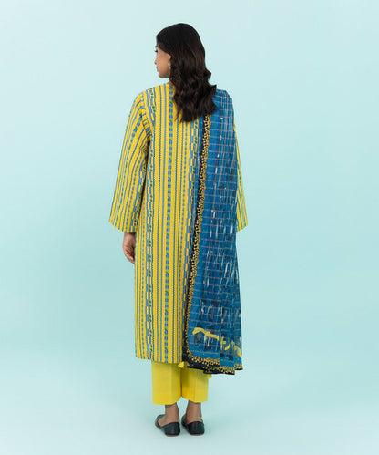 Sapphire - 3 Piece - Printed Khaddar Shirt