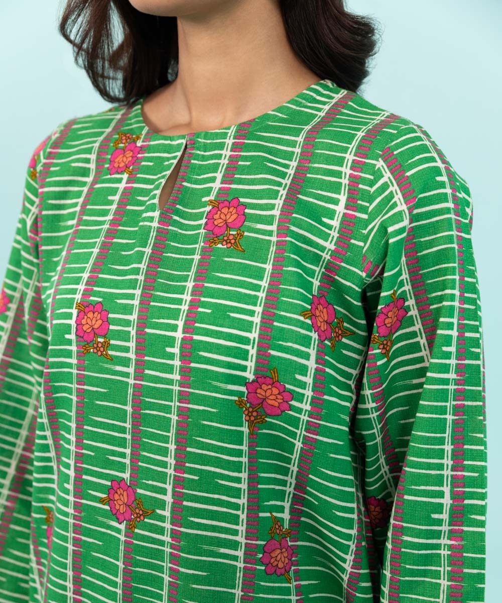 Sapphire - 3 Piece - Printed Khaddar Suit