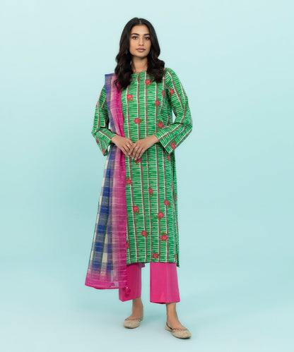 Sapphire - 3 Piece - Printed Khaddar Suit