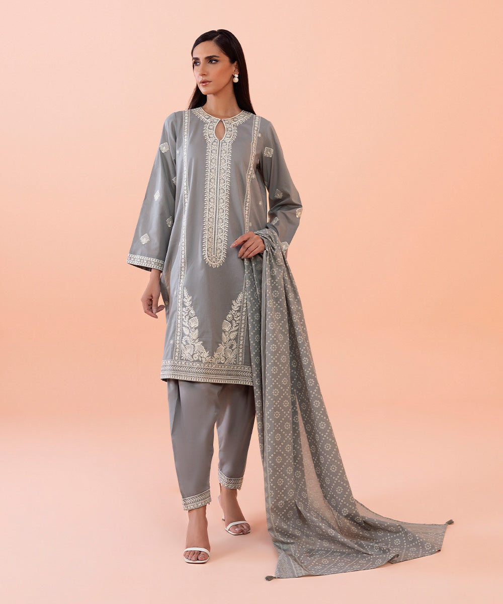 Sapphire - 3 Piece - Embroidered Lawn Suit