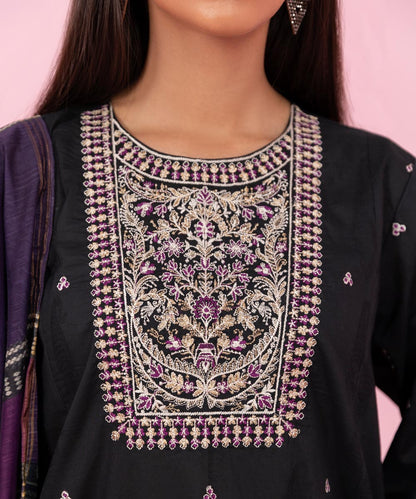 Sapphire - 3 Piece - Embroidered Jacquard Suit