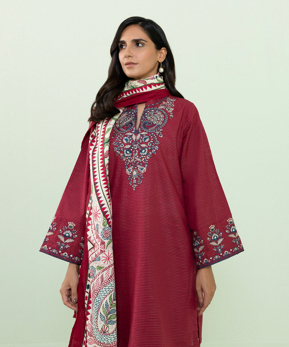 Sapphire - 3 Piece - Embroidered Zari Khaddar Suit