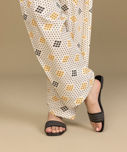 Sapphire - Printed Khaddar Shalwar
