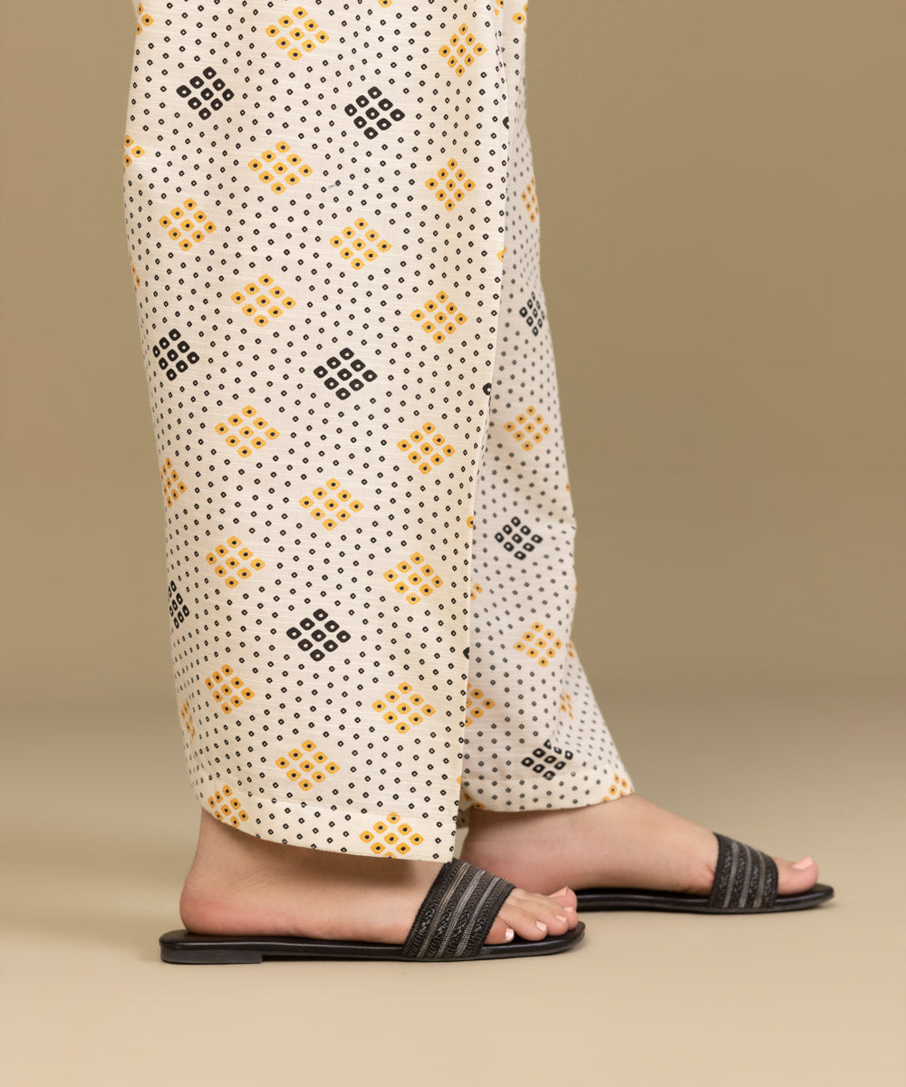 Sapphire - Printed Khaddar Shalwar