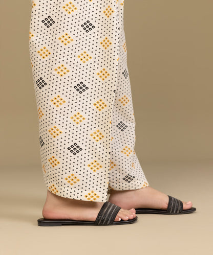 Sapphire - Printed Khaddar Shalwar