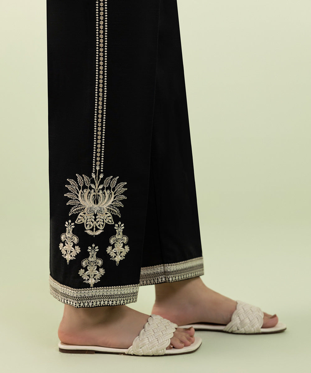 Sapphire - Embroidered Khaddar Straight Pants