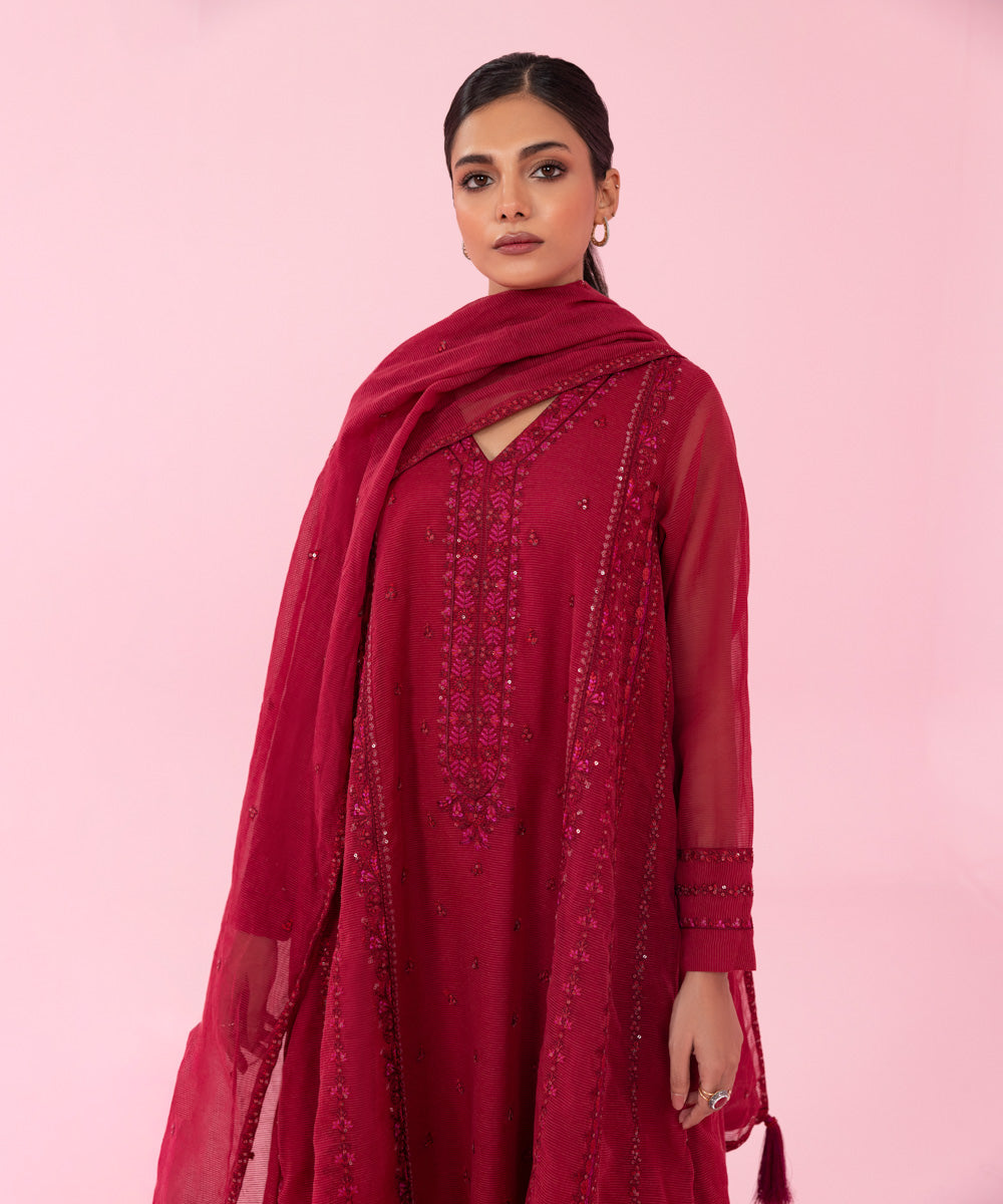 Sapphire - 3 Piece - Embroidered Karandi Suit