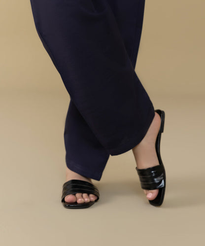 Sapphire - Khaddar Shalwar