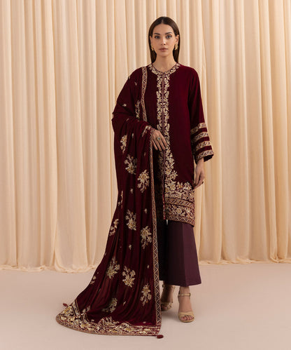 Sapphire - Embroidered Velvet Shawl