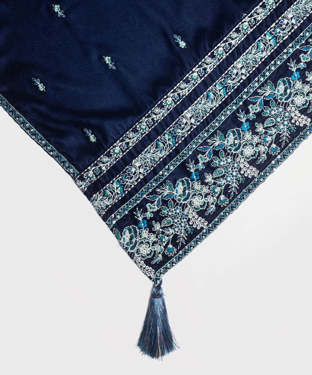 Sapphire - Embroidered Velvet Shawl