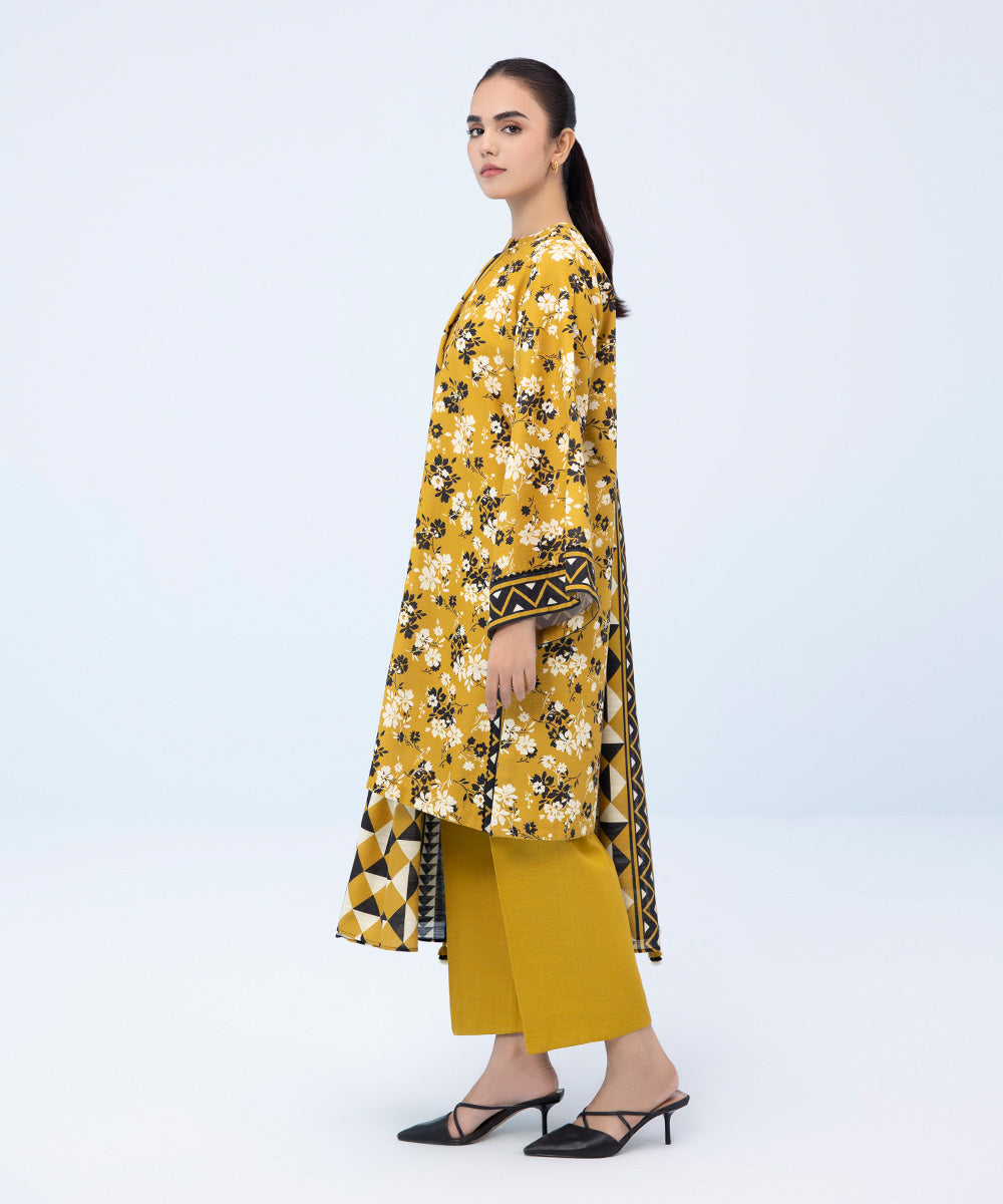 Sapphire - 3 Piece - Printed Khaddar Suit