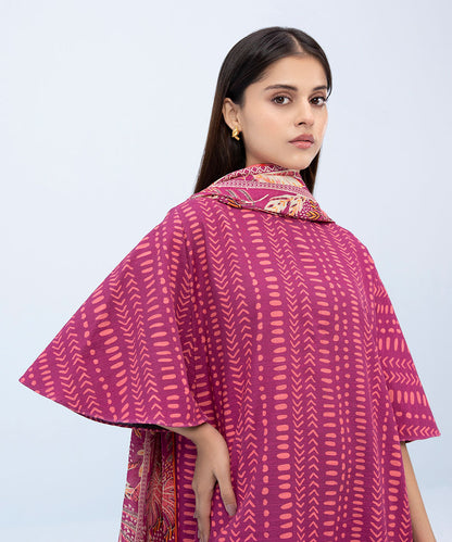 Sapphire - 3 Piece - Printed Khaddar Suit