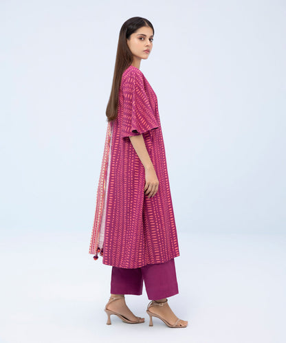 Sapphire - 3 Piece - Printed Khaddar Suit