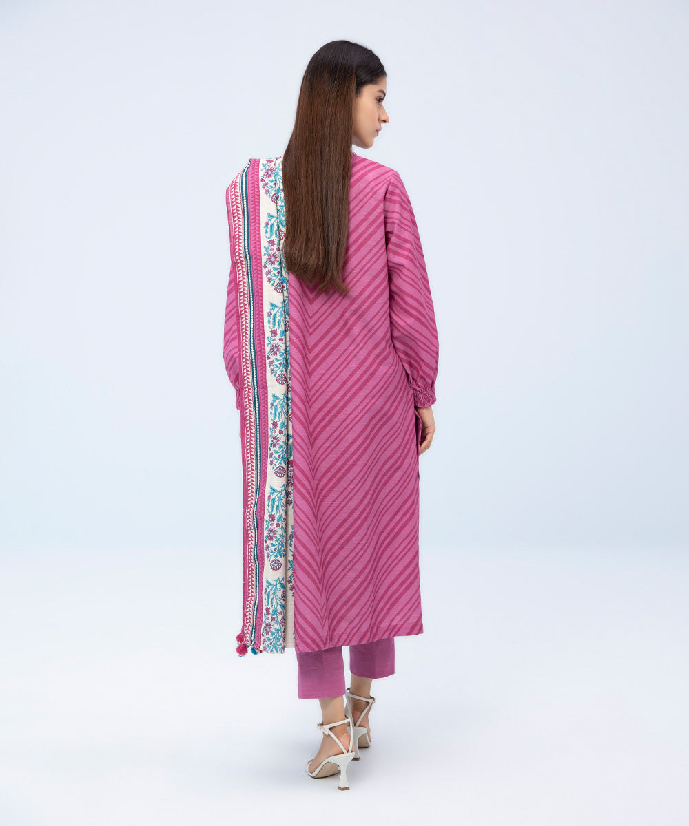 Sapphire - 3 Piece - Printed Khaddar Suit