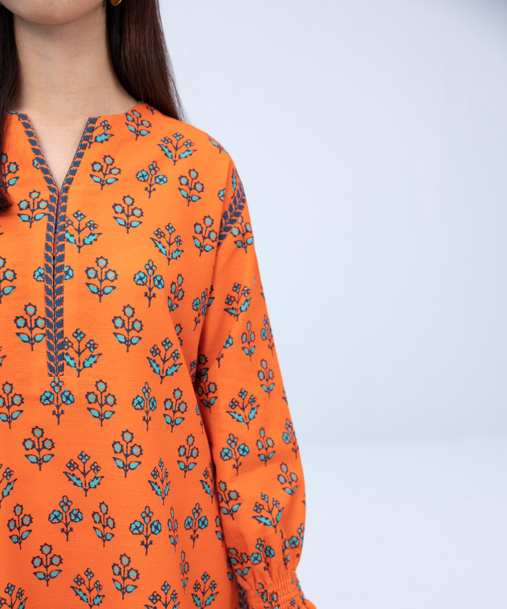 Sapphire - 3 Piece - Printed Khaddar Suit