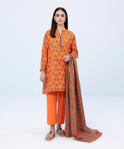 Sapphire - 3 Piece - Printed Khaddar Suit