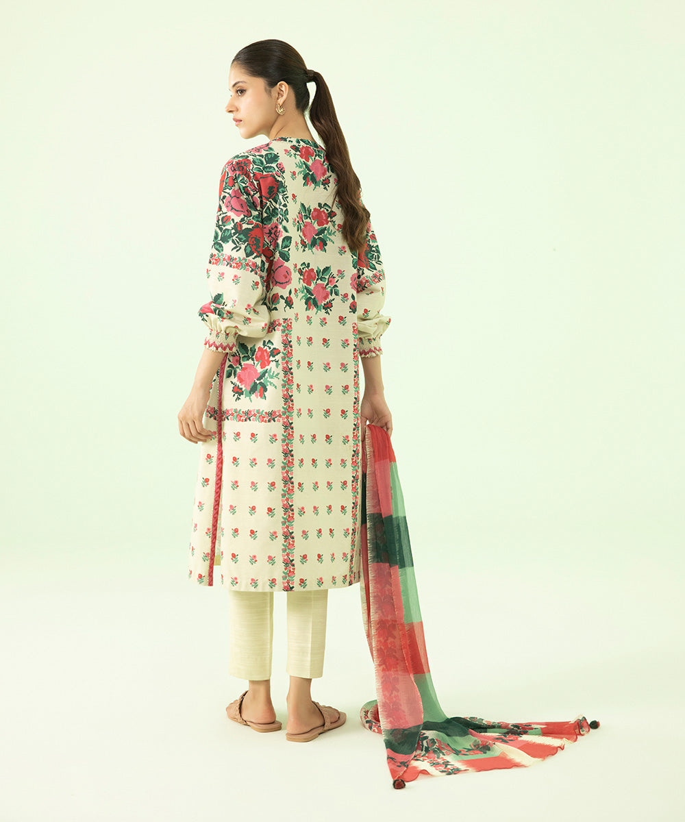 Sapphire - 3 Piece - Printed Khaddar Suit