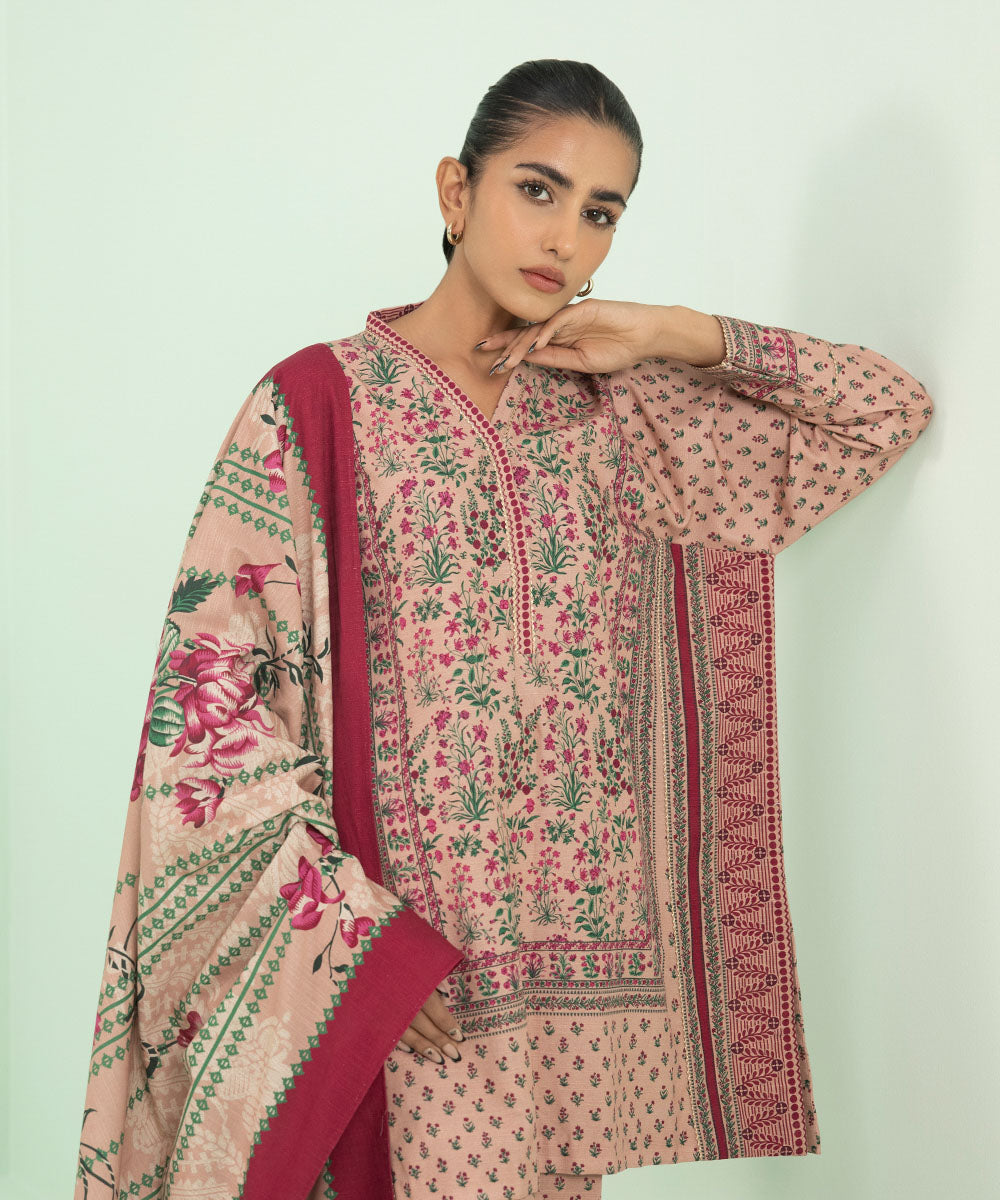 Sapphire - 3 Piece - Printed Khaddar Suit