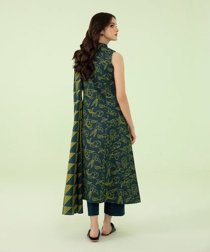 Sapphire - 3 Piece - Printed Zari Khaddar Suit