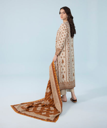 Sapphire - 3 Piece - Printed Khaddar Suit