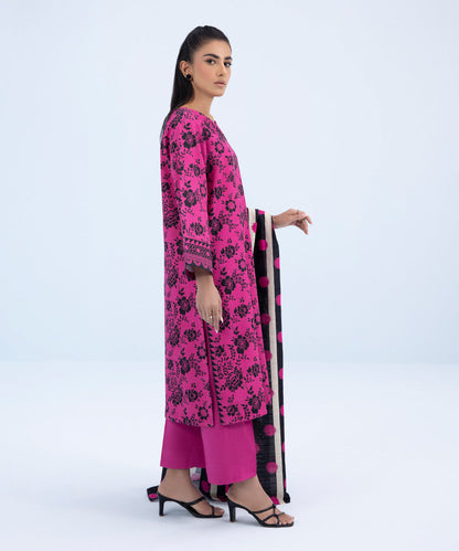 Sapphire - 3 Piece - Printed Khaddar Suit