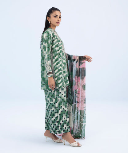 Sapphire - 3 Piece - Embroidered Khaddar Suit