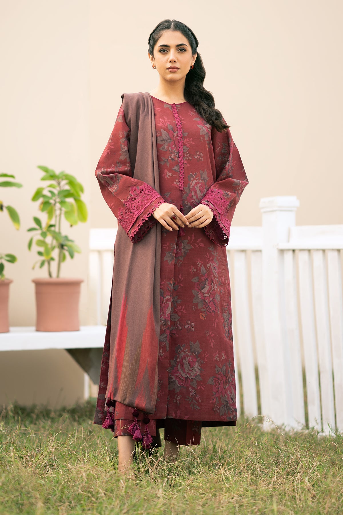 Baroque - DIGITAL PRINTED SLUB KHADDAR UF-496