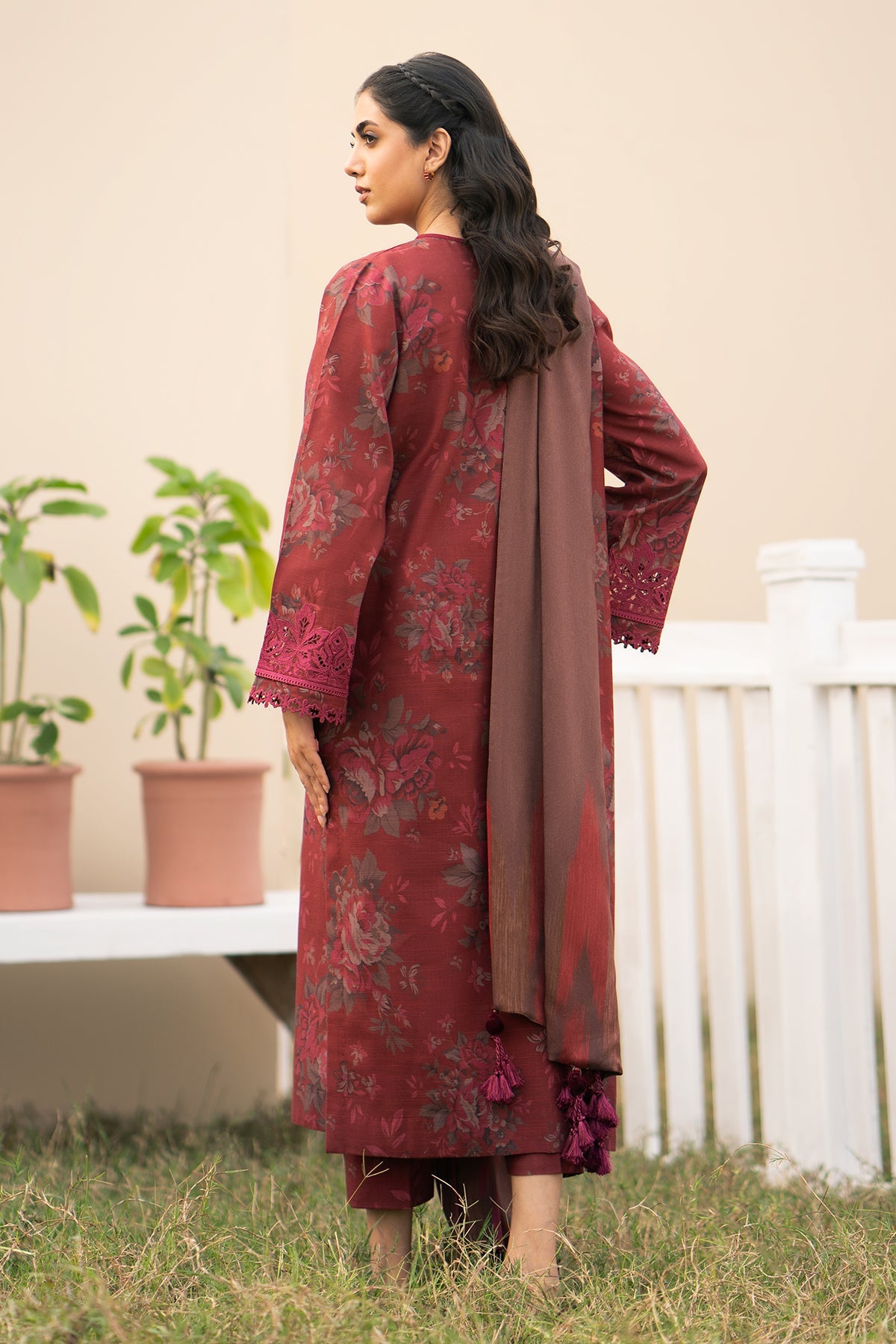 Baroque - DIGITAL PRINTED SLUB KHADDAR UF-496