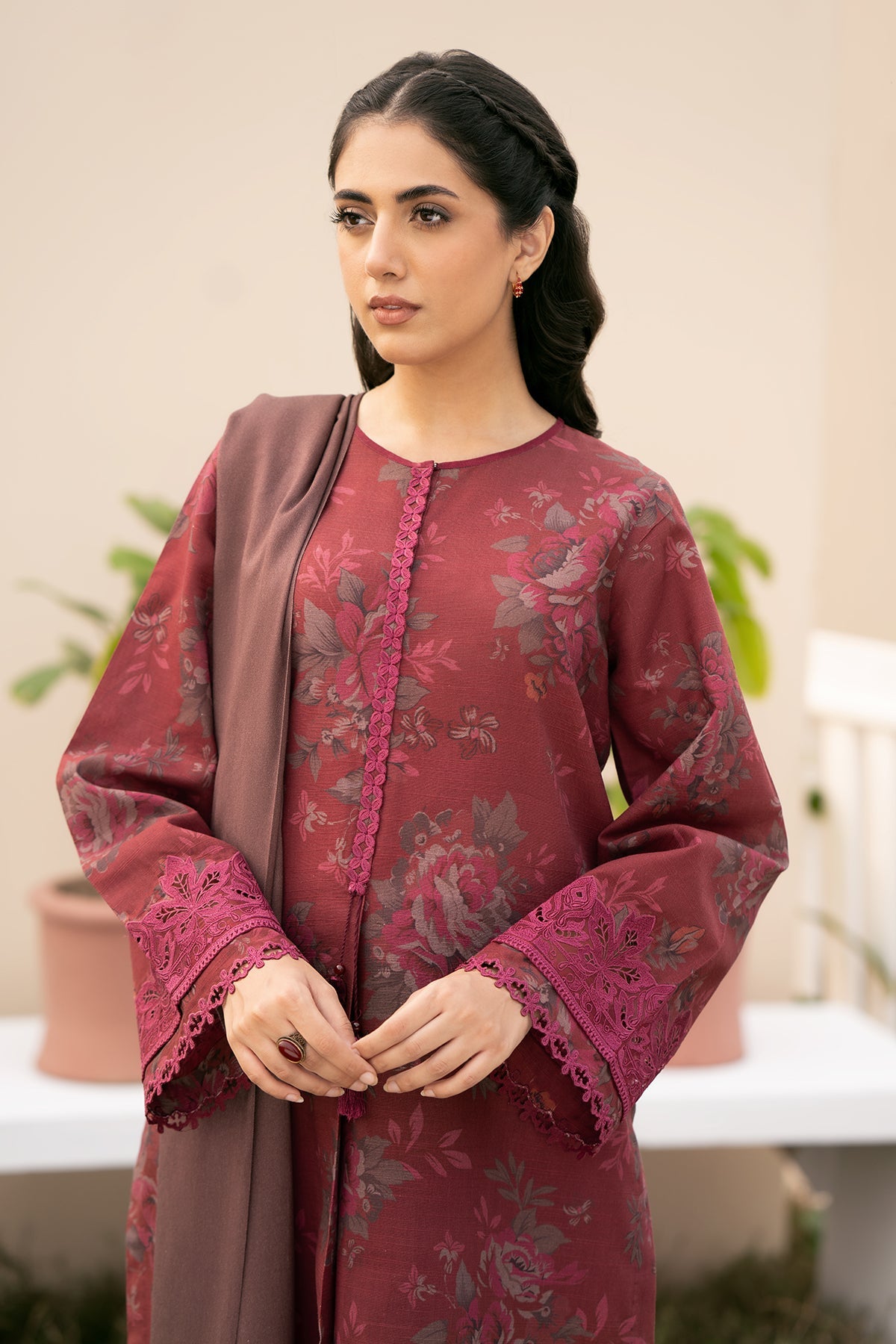 Baroque - DIGITAL PRINTED SLUB KHADDAR UF-496