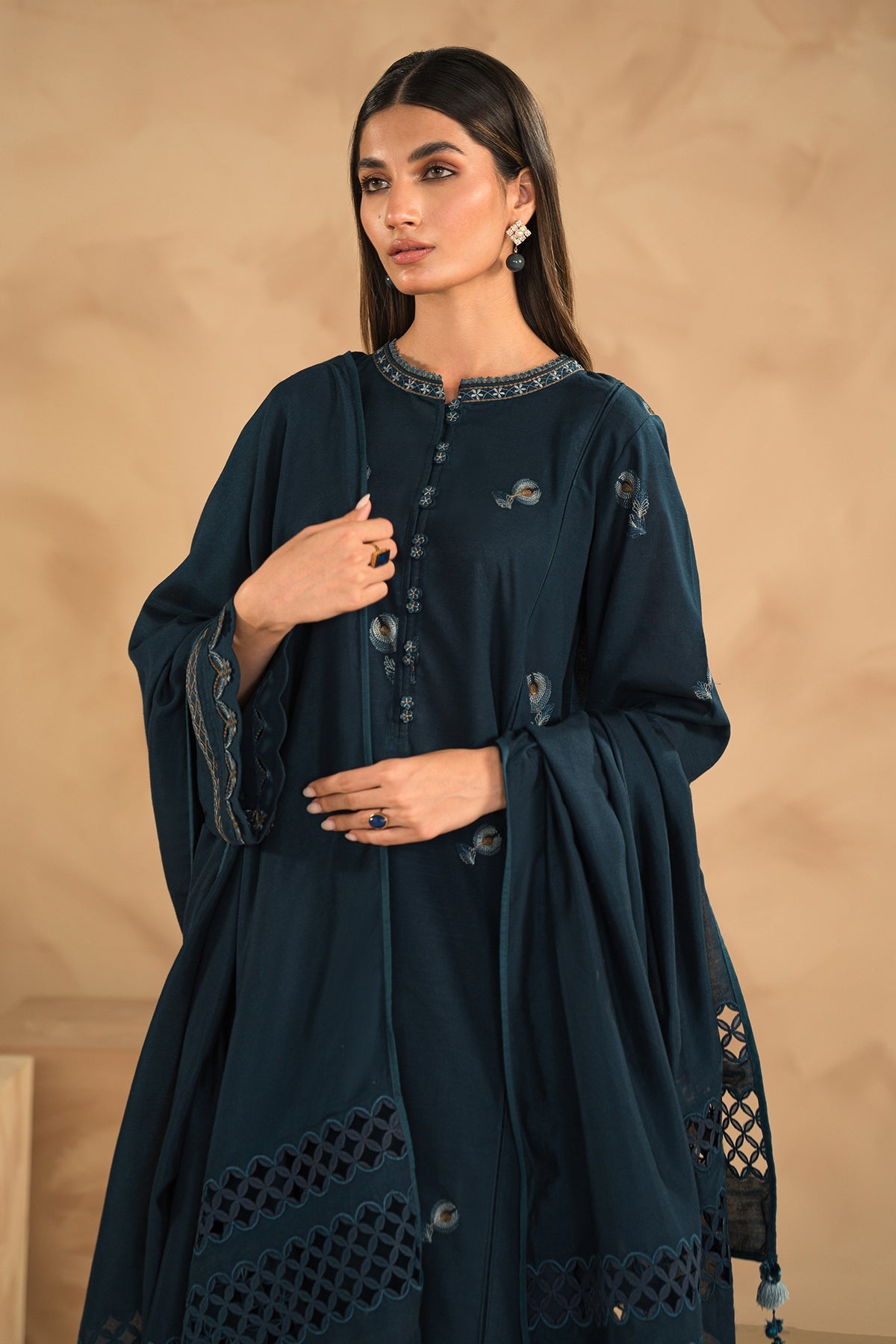 Baroque - EMBROIDERED SLUB KHADDAR UF-483