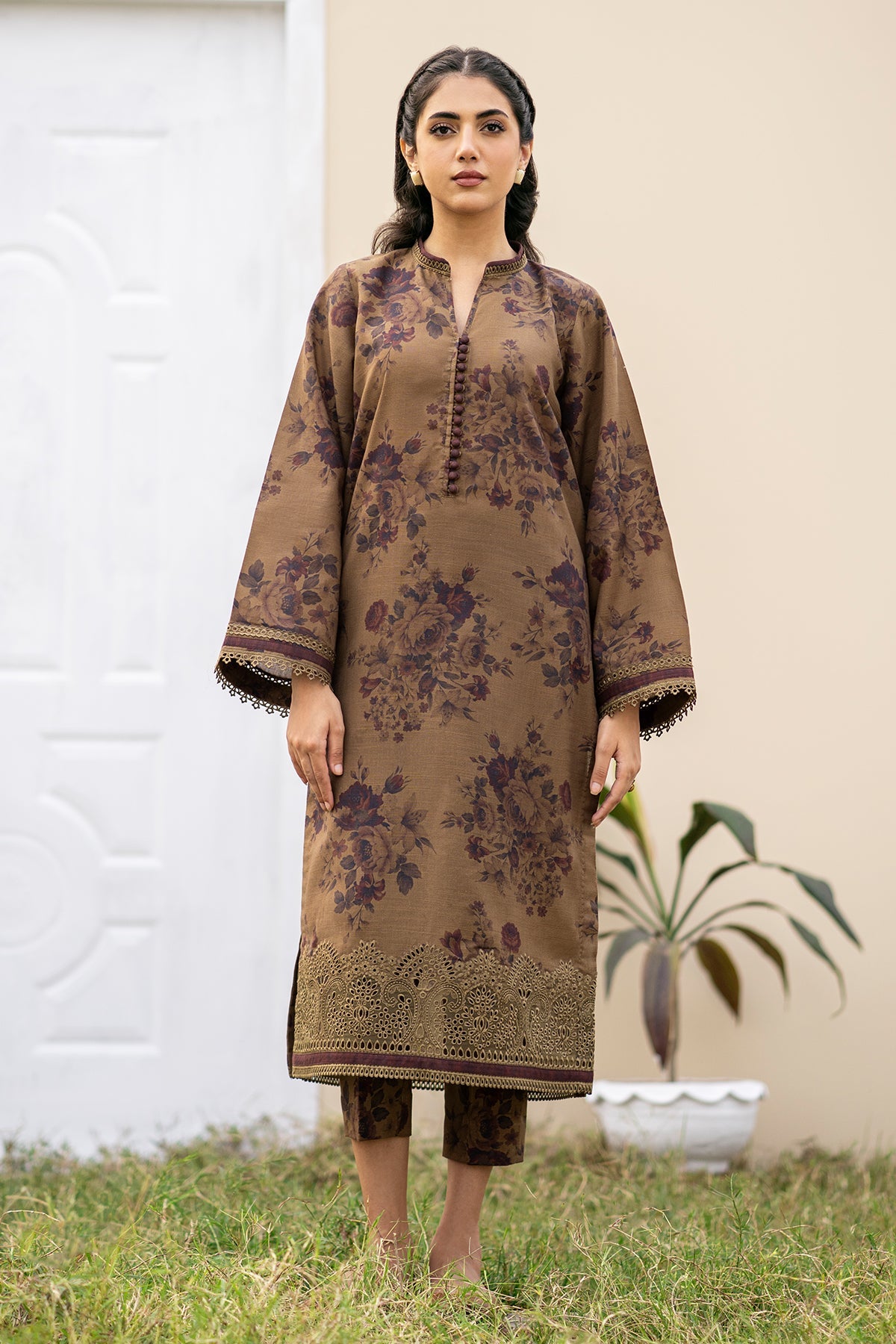 Baroque - DIGITAL PRINTED SLUB KHADDAR UF-499