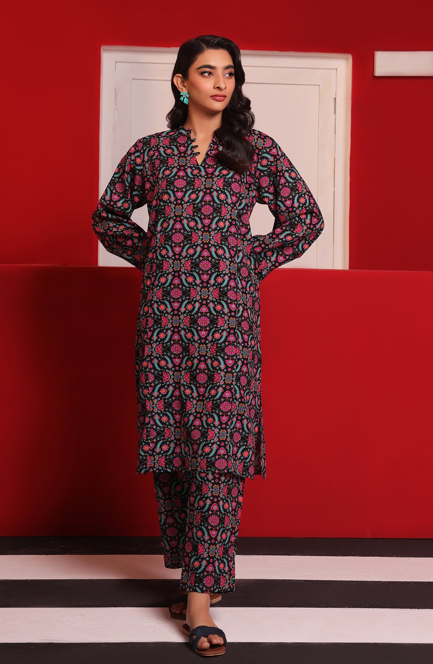 Orient - Stitched 2 Piece Printed Khaddar Shirt and Khaddar Pant