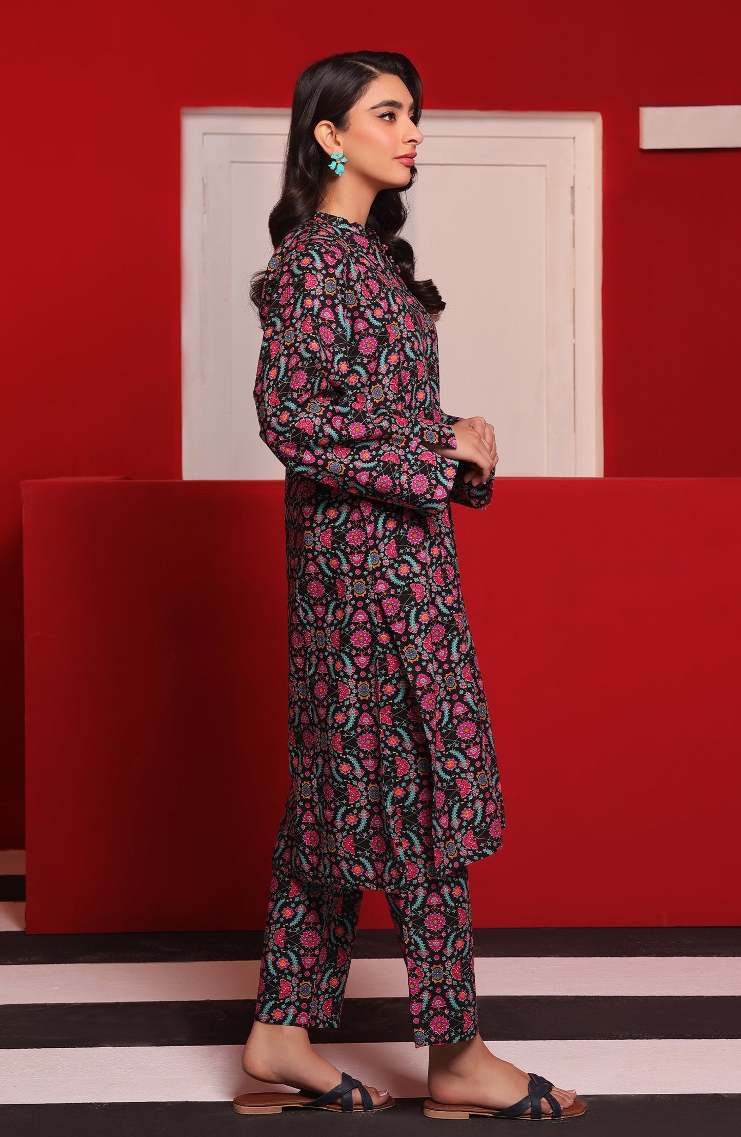 Orient - Stitched 2 Piece Printed Khaddar Shirt and Khaddar Pant