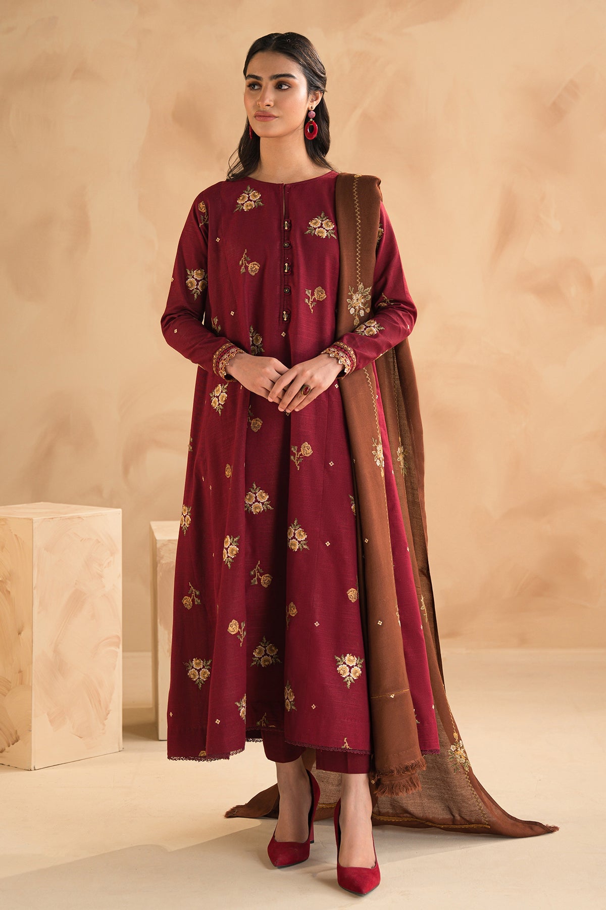 Baroque - EMBROIDERED SLUB KHADDAR UF-472