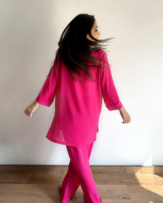 Ayesha Naveed - Hot pink set