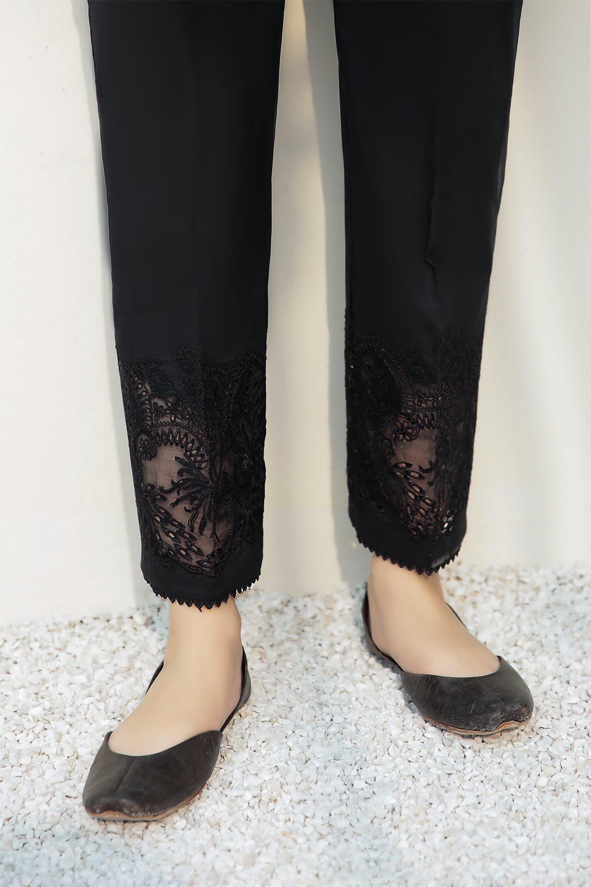 Baroque - EMBROIDERED COTTON TROUSER 228