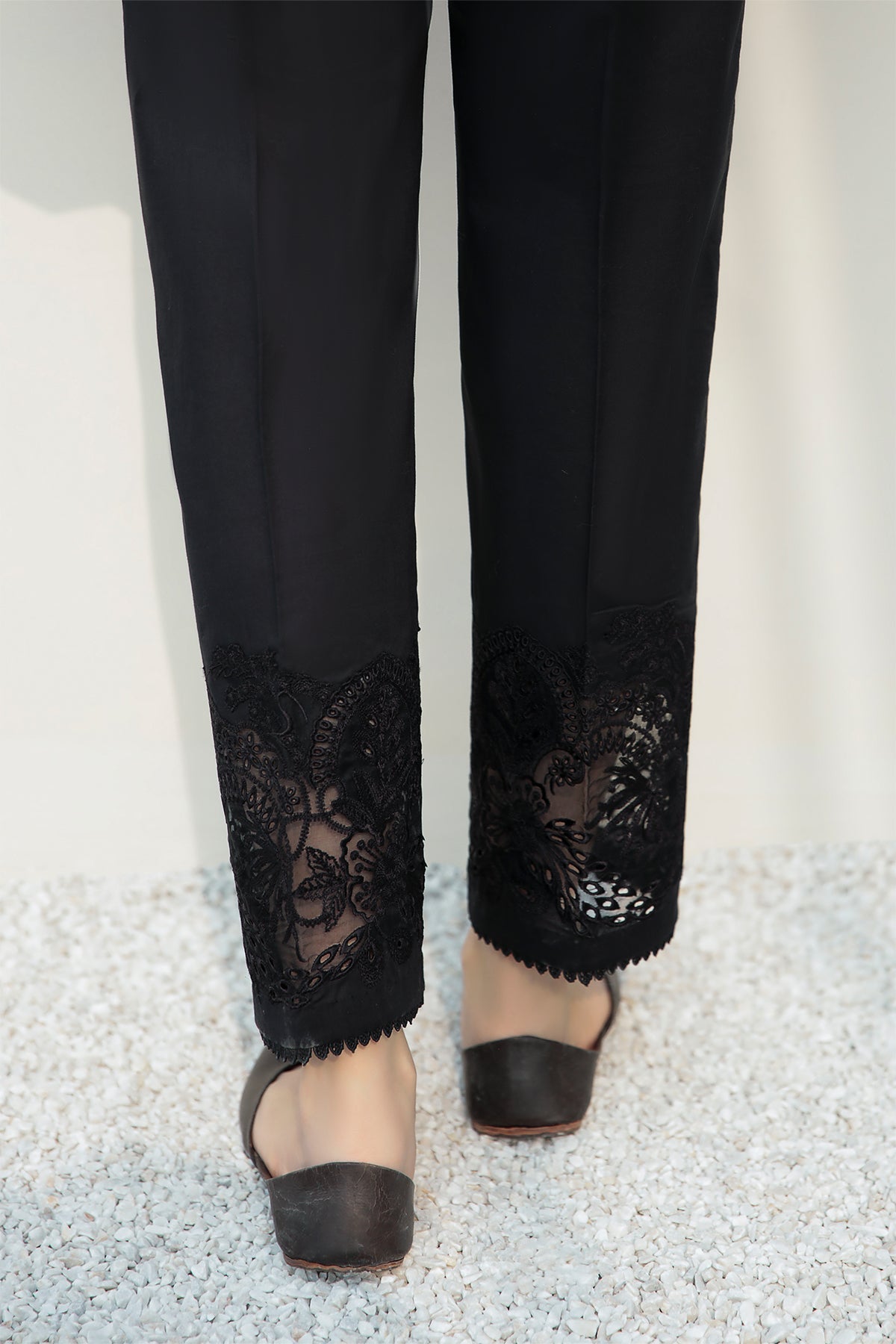 Baroque - EMBROIDERED COTTON TROUSER 228