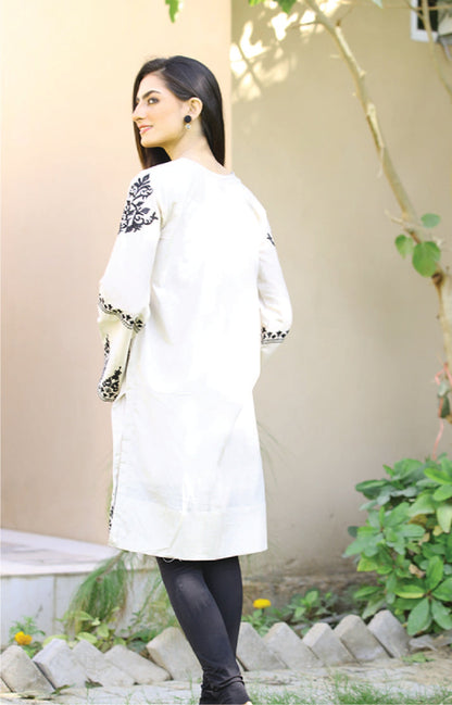 Bareeq Outfits - Off-White Embroidered Shirt