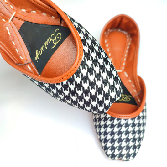 Bustangi - Black Chess Casual Khussa CK023